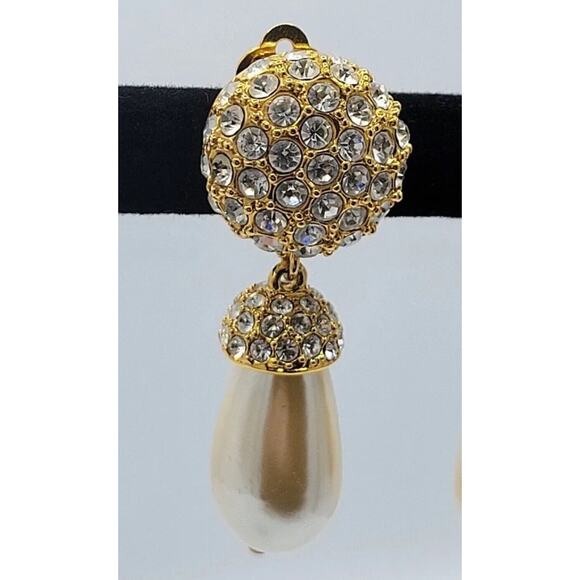 St. John Vintage Drop Pearl Pave Costume Estate Earrings Neiman Marcus Gold EUC - Picture 2 of 5